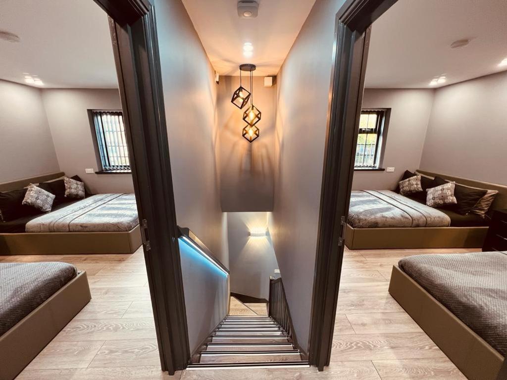 Urban Escape *4 Bedroom House* With Free Parking Birmingham Esterno foto