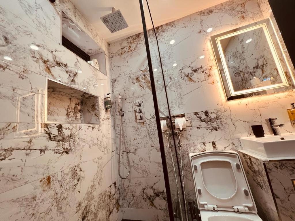 Urban Escape *4 Bedroom House* With Free Parking Birmingham Esterno foto