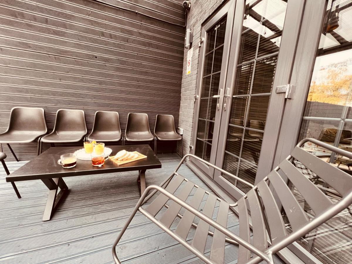 Urban Escape *4 Bedroom House* With Free Parking Birmingham Esterno foto