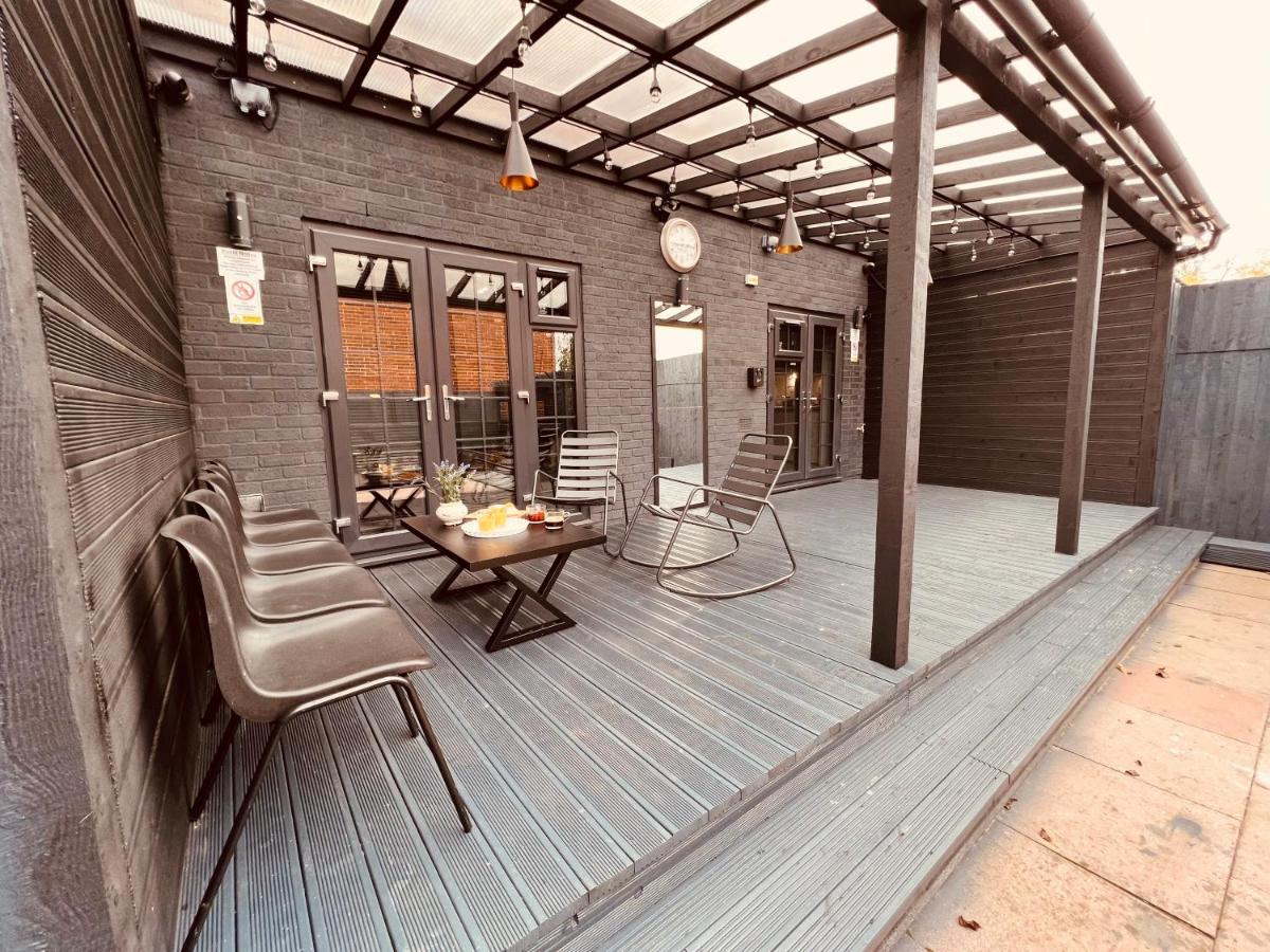 Urban Escape *4 Bedroom House* With Free Parking Birmingham Esterno foto