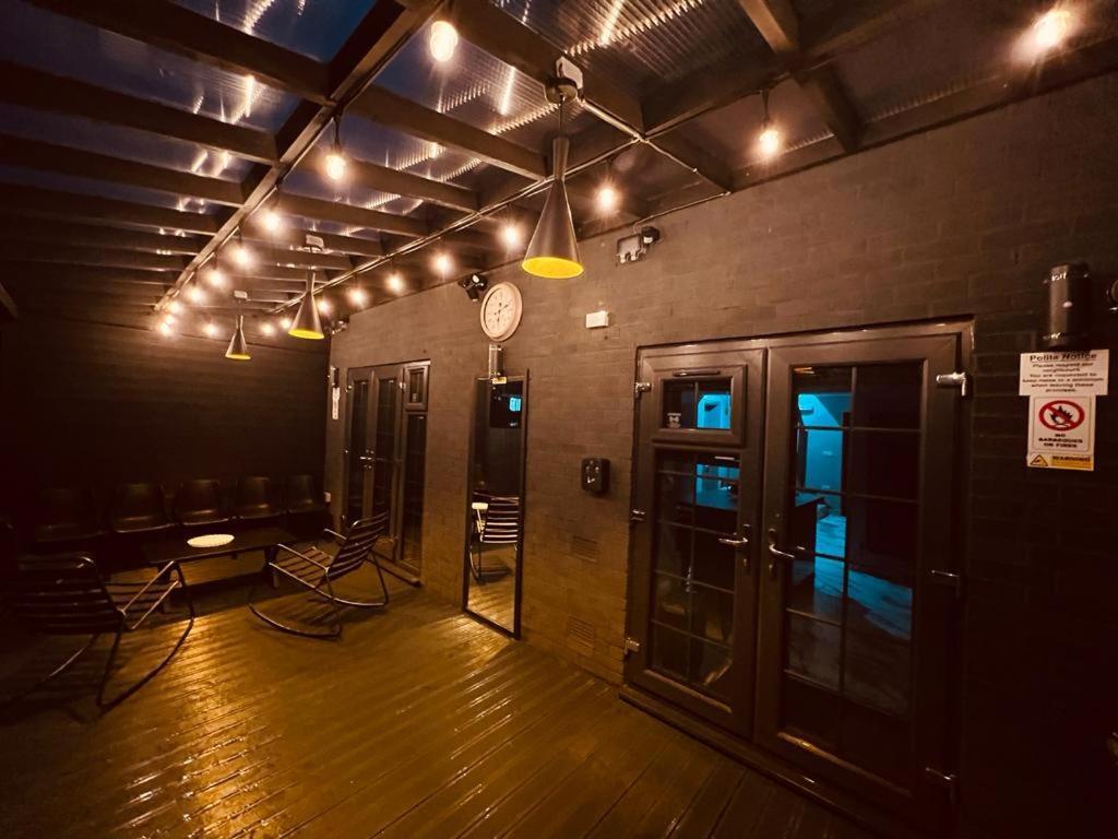 Urban Escape *4 Bedroom House* With Free Parking Birmingham Esterno foto